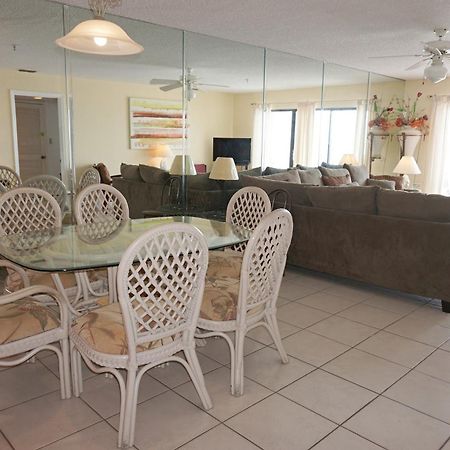 Sea Breeze Resort By Travel Resort Services Madeira Beach Extérieur photo