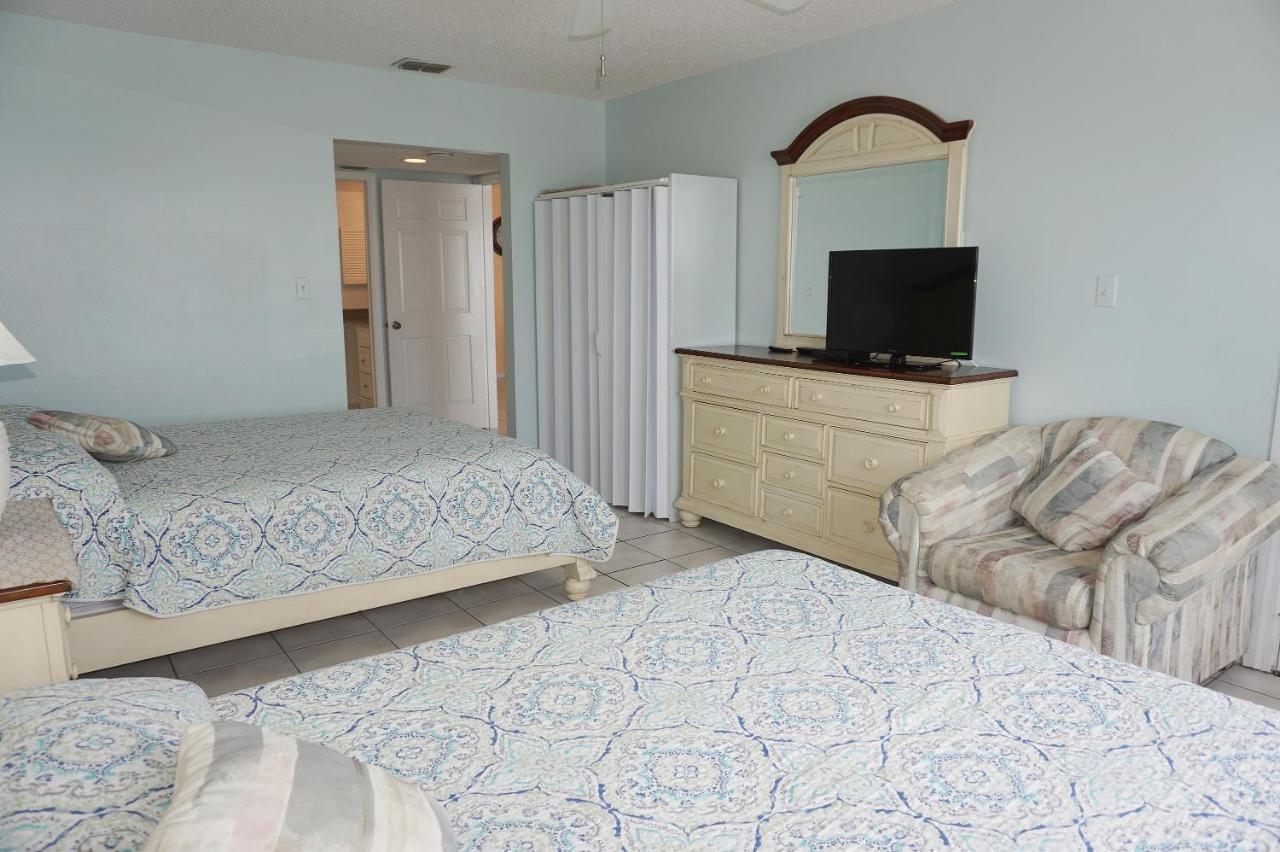 Sea Breeze Resort By Travel Resort Services Madeira Beach Extérieur photo